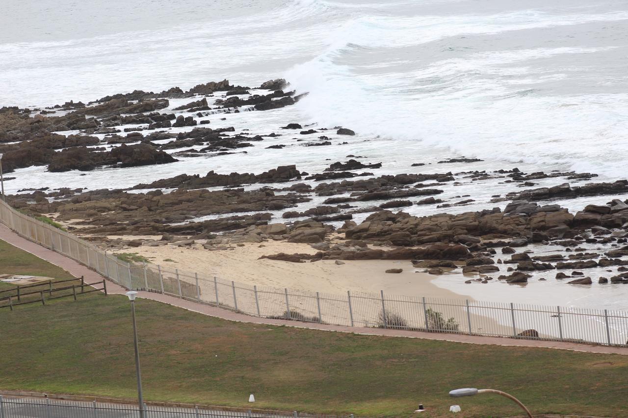 Seafront Apartment In Mossel Bay Exteriör bild
